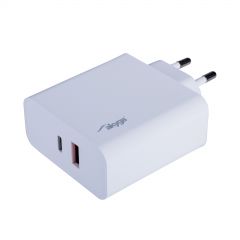 Wall charger Akyga AK-CH-15 65W USB-A + USB-C Quick Charge 3.0 5-20V / 1.5-3.25A white